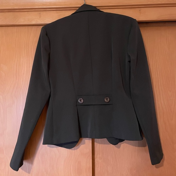 Women’s Blazer - Sz. 3 - Picture 2 of 3
